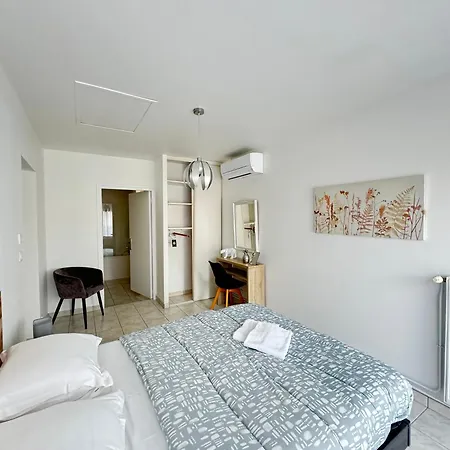 Maison 8 Couchages Avec Jacuzzi A 4km De Clermont, Proche Zenith D'auvergne Appartement
